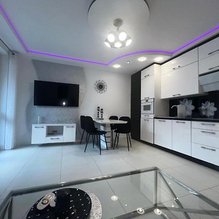 Apartament Z Kuchnia Dla 4 Osob W Centrum Bydgoszczy Mbella Exterior foto